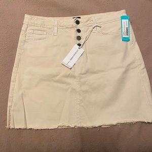 Just Black Odyssey Button Detail Denim Skirt - Off White - size L. NWT
